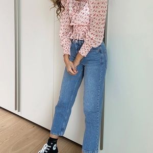 ASOS PETITE JEANS. W26 L26.High rise.Straight slim